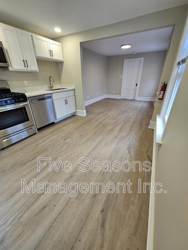 Foto del edificio - 98-2 North Champlain Street