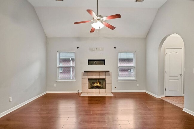 Building Photo - 2742 Oxmoor Way