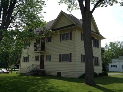 Building Photo - 203 E Church St