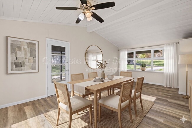 Foto del edificio - 62 Capitol Hill Dr