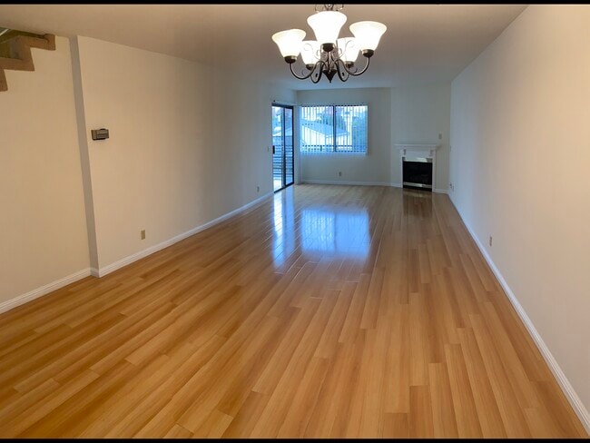 Living room & Dining room - 1850 Veteran Ave