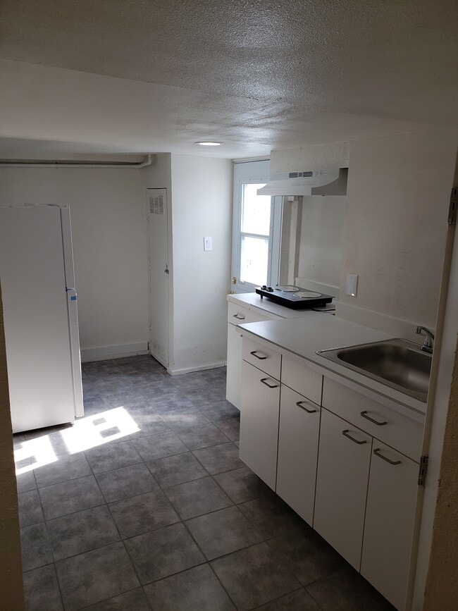 Kitchen - 13207 Ramona Ave