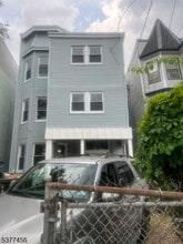 Building Photo - 146 Johnson Ave