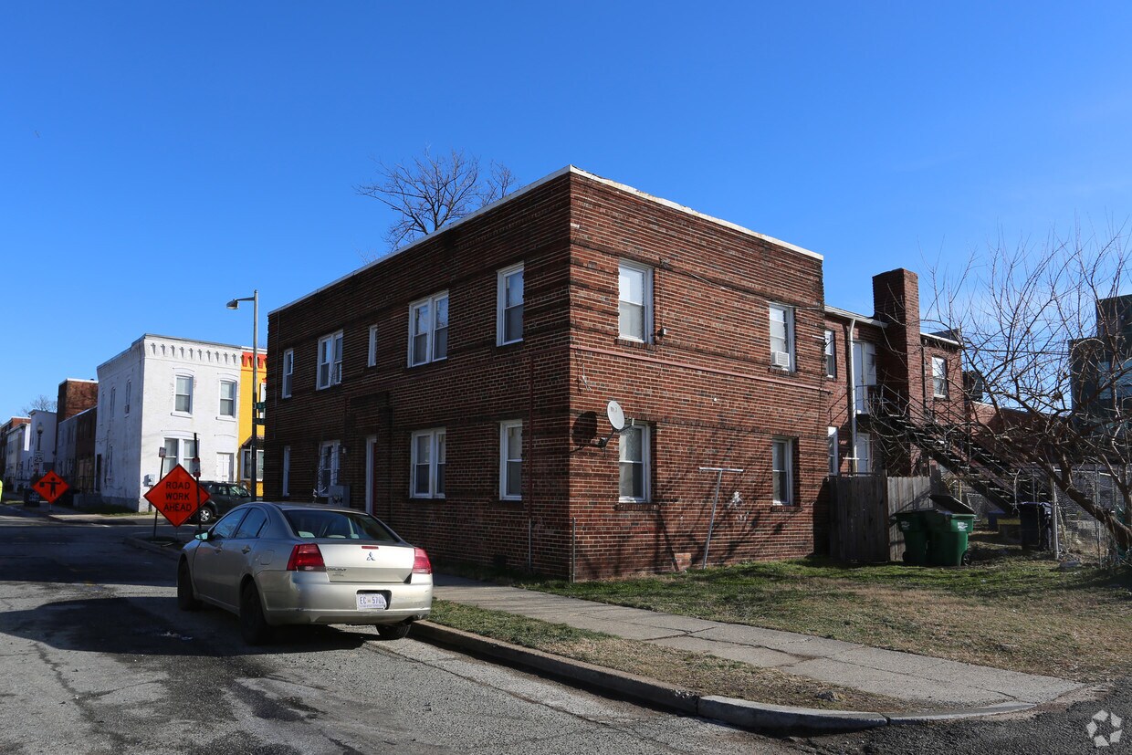 Foto del edificio - 1041 16th St NE