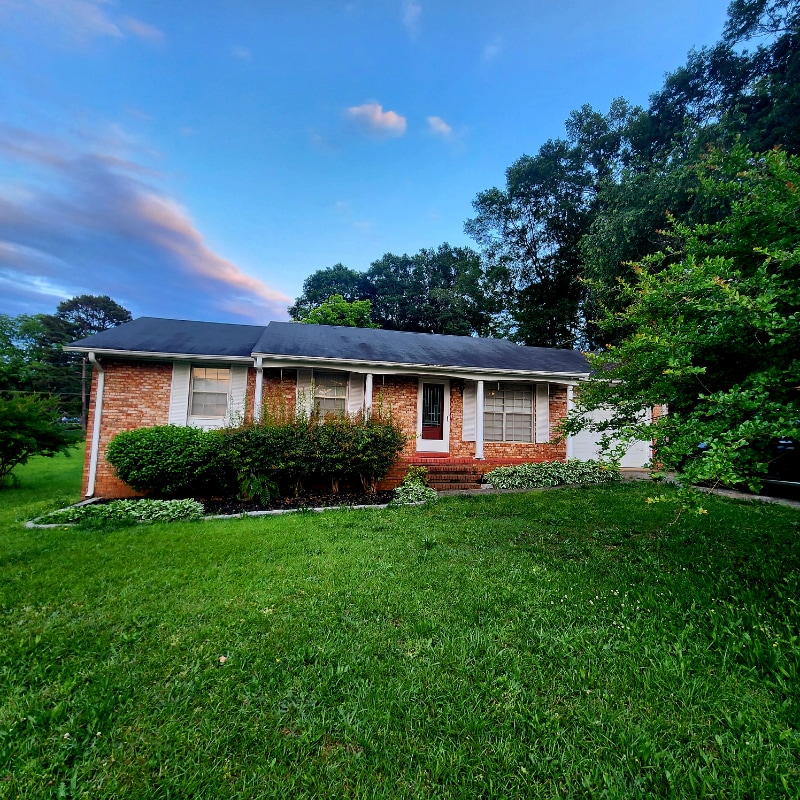 Foto principal - 203 Fleming Dr