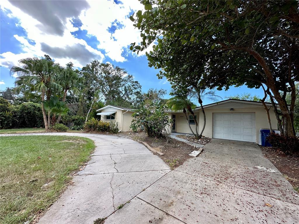 Primary Photo - 4010 S Lockwood Ridge Rd