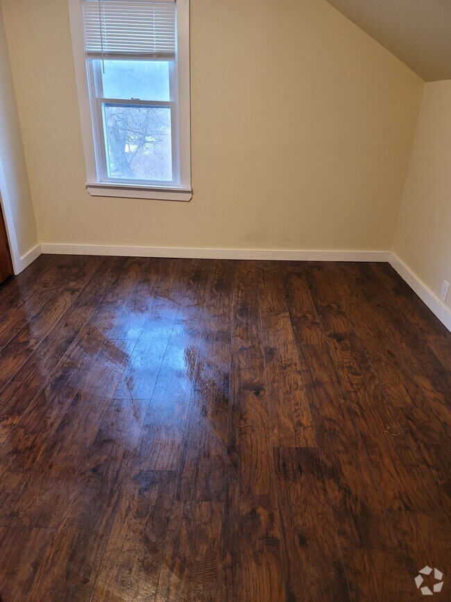 Apartments For Rent in Skowhegan ME with Gym/Fitness Center 4 Rentals