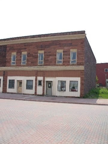Primary Photo - 446-448 Pine St