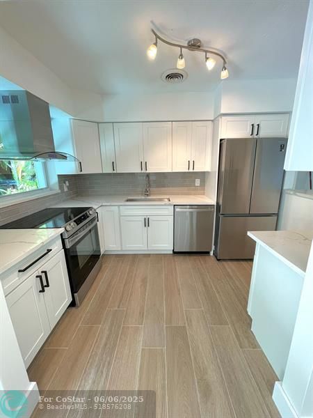Foto del edificio - 1751 SW 32nd Ct