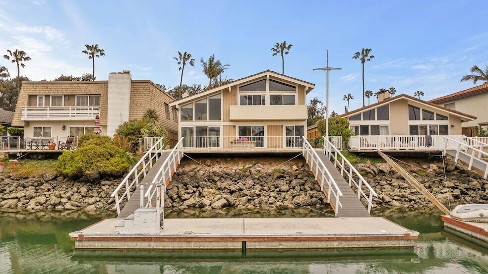 Foto principal - 2957 Seaview Ave