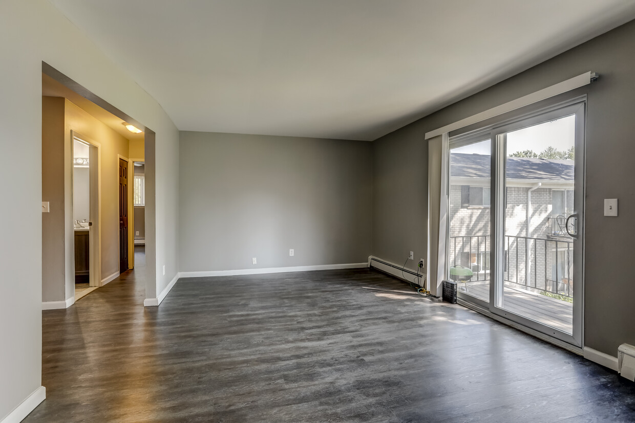 Foto principal - 5640 Pardee Ave