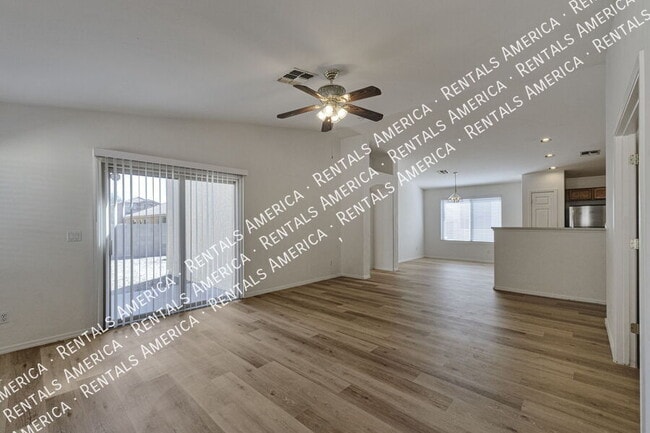 Building Photo - 8421 S Burien Rd