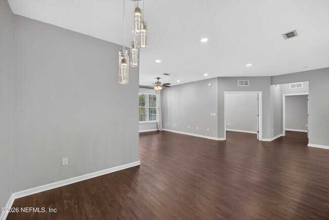 Building Photo - 11251 Campfield Dr