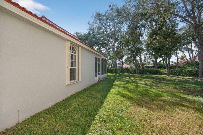 Foto del edificio - 7004 Galleon Cove Cir