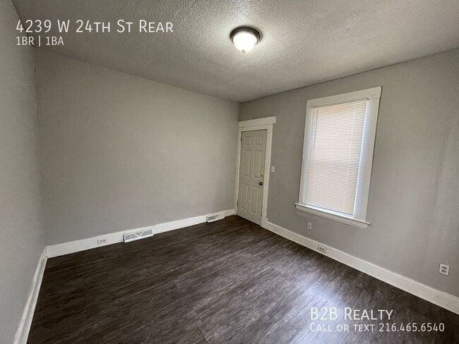 Building Photo - 4239 W 24th St