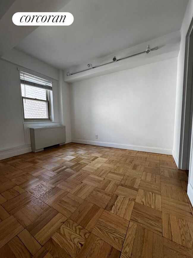 Foto del edificio - 345 E 56th St