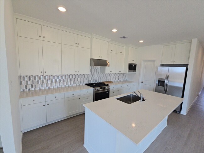 Foto del edificio - 26803 Coral Bellflower Ln