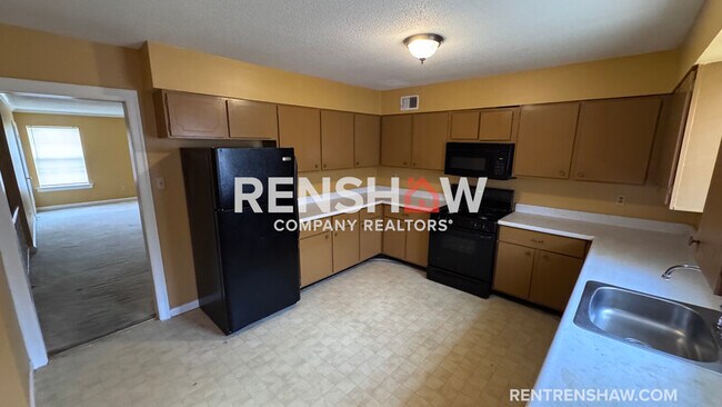 Foto del edificio - 3222 13 Colony Mall