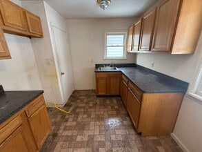 Building Photo - 21111 Raymond St