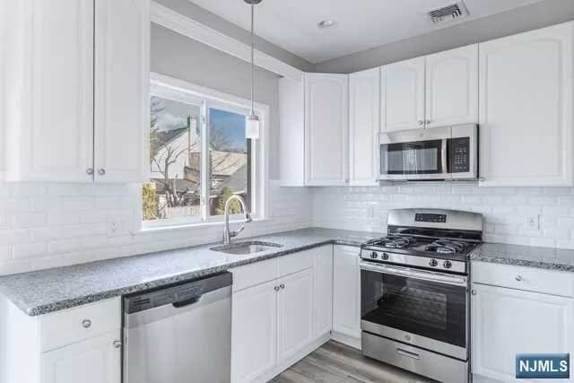 Foto del edificio - 17 Mahan St