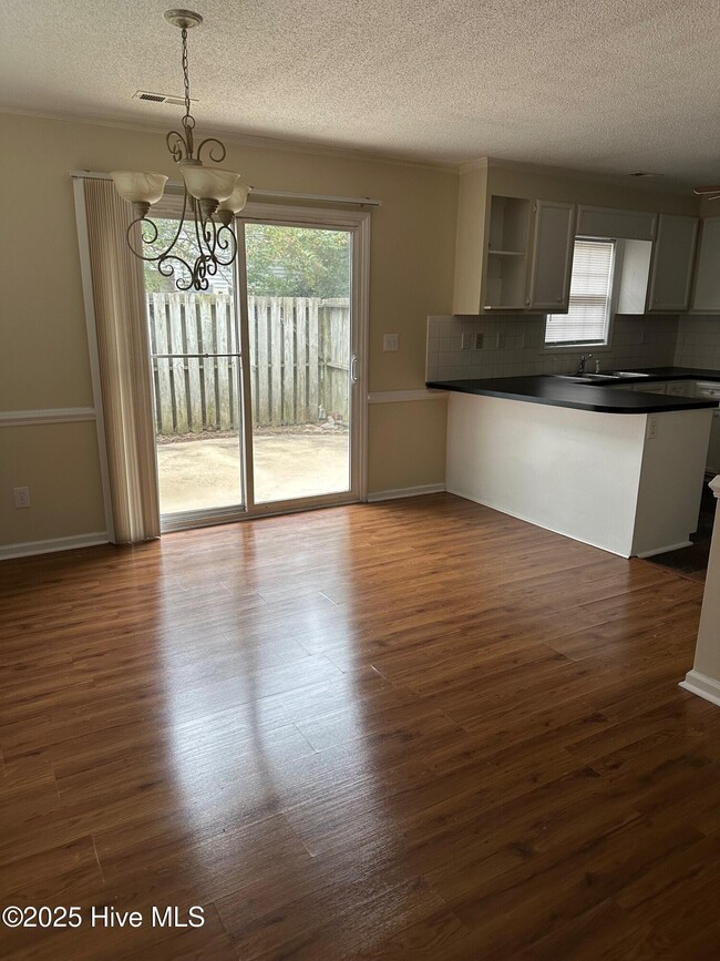 Building Photo - 3959 Sterling Pointe Dr