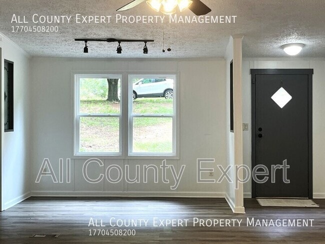 Foto del edificio - 375 Bethesda Trail