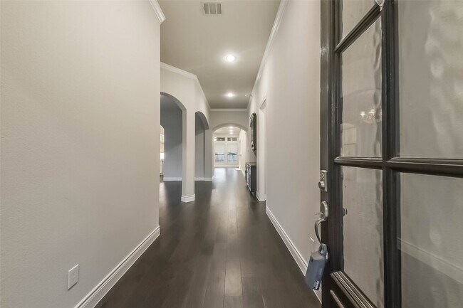 Building Photo - 21825 Enchanted Rock Dr N
