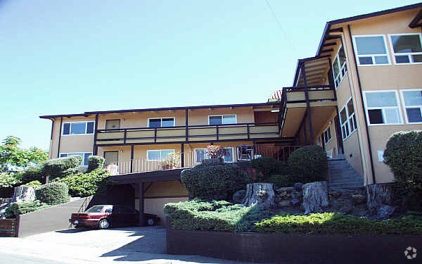 Foto del edificio - 128-130 Belle Ave