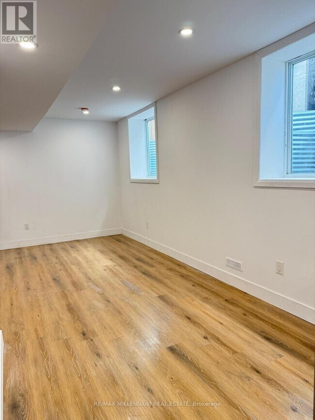 Building Photo - 2595 Bateman Trail