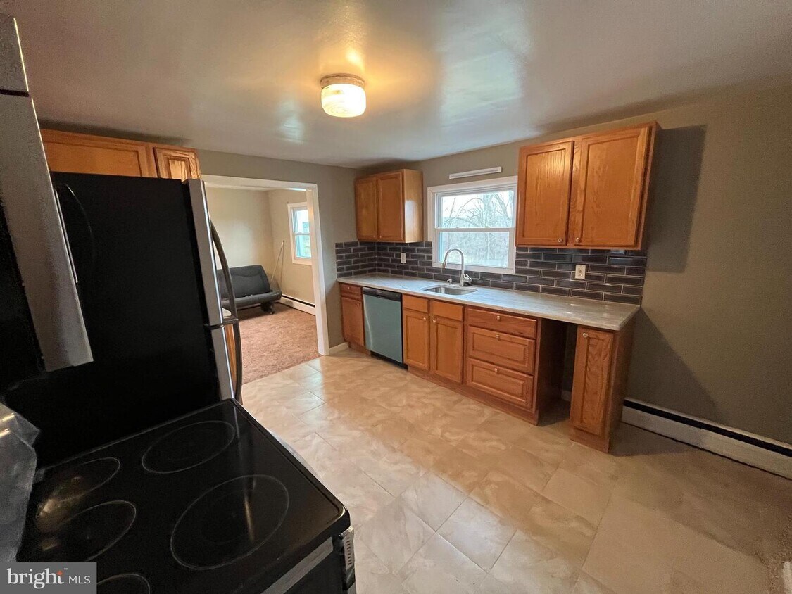 117 Mt Airy Rd, Coatesville, PA 19320 House Rental in Coatesville, PA