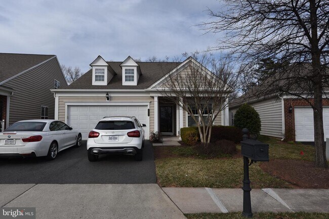 Building Photo - 44264 Panther Ridge Dr