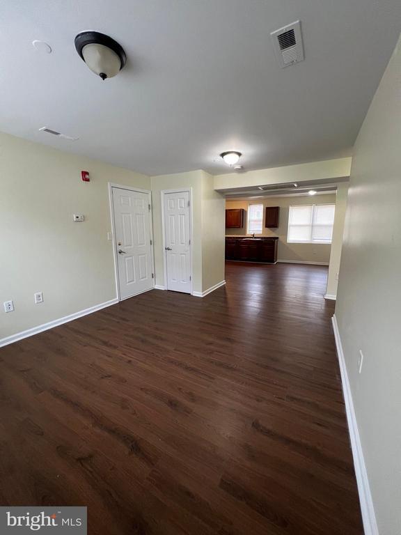 Foto del edificio - 4300 Liberty Heights Ave