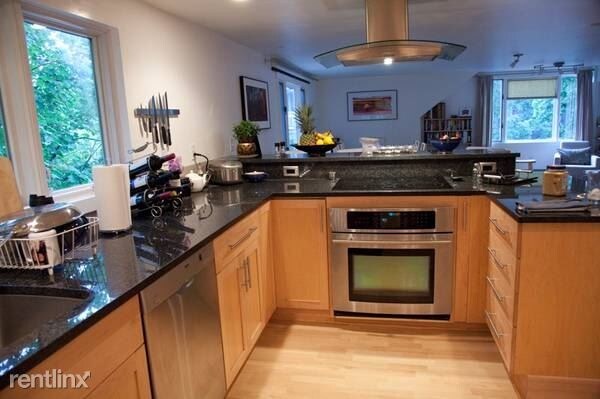 2 br, 1 bath - 11 Marie Ave # 2L - 2 br, 1 bath  - 11 Marie Ave # 2L