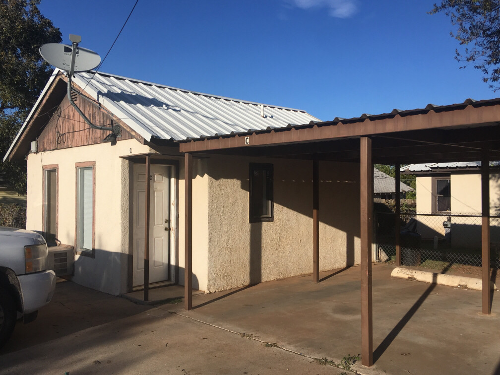 Foto principal - 907 Cedar St