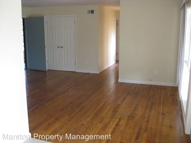 Building Photo - 4 br, 2 bath House - 1098 Jacqueline Way