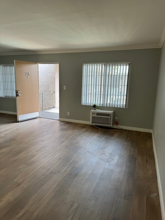 Building Photo - 8834 Topanga Canyon Blvd