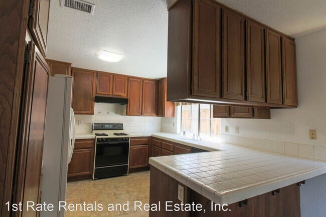 Foto del edificio - 3 br, 2 bath House - 23450 Harland Dr