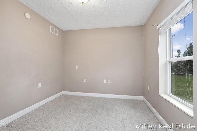 bedroom 1 - 6026 E Fieldstone Hills Dr