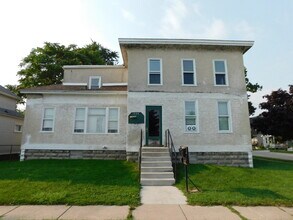 Building Photo - 838 Howard St