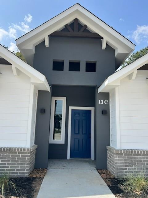 Foto del edificio - 10317 Lake Rd