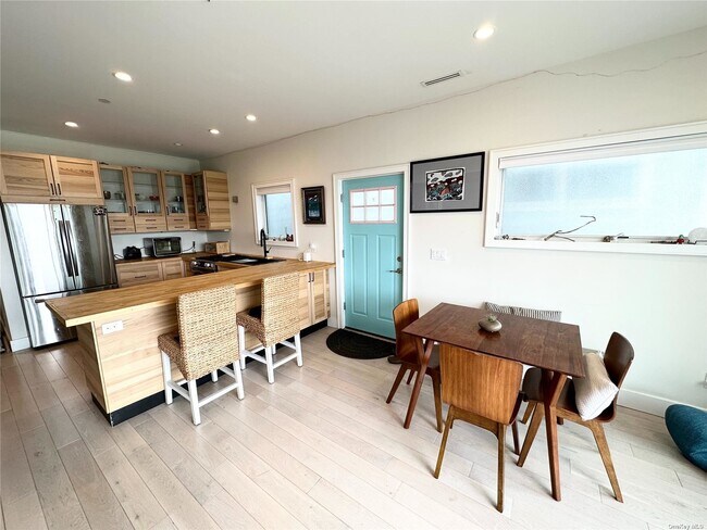 Foto del edificio - 18 Nevada Ave