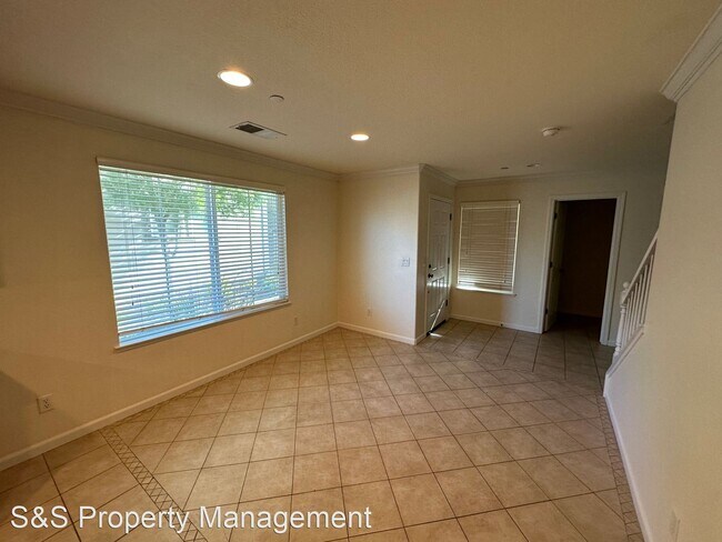Building Photo - 3 br, 2.5 bath House - 747 Stonehaven Loop