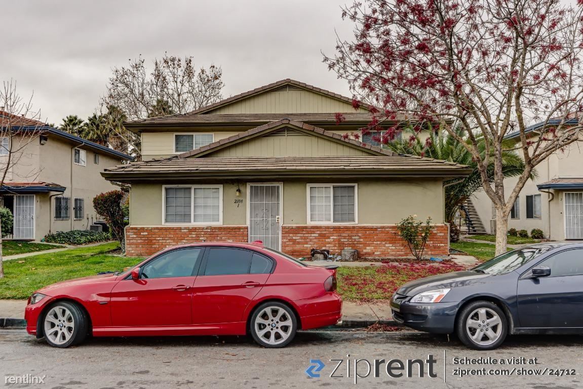 Foto principal - 2 br, 1 bath Townhome - 2108 Lemontree Way...