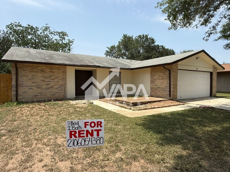 Foto principal - 10815 Green Heights Dr