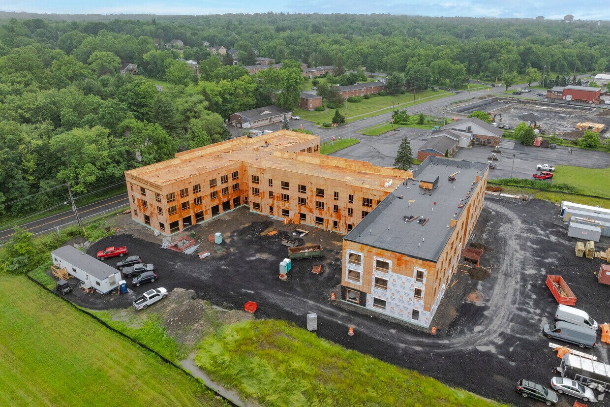 Construcción de 145 North Chestnut Street - Trail Link Collective | 145 North Chestnut Street