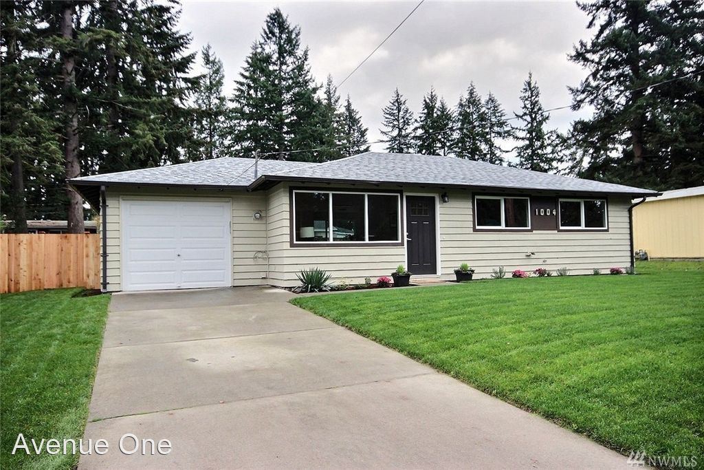 Primary Photo - 3 br, 1 bath House - 1004 165th Pl NE