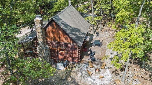 Building Photo - 493 Co Rd 340