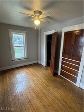 Building Photo - 1029 W 10th St