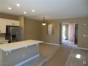 Building Photo - 5837 Tamarack Lodge Ln