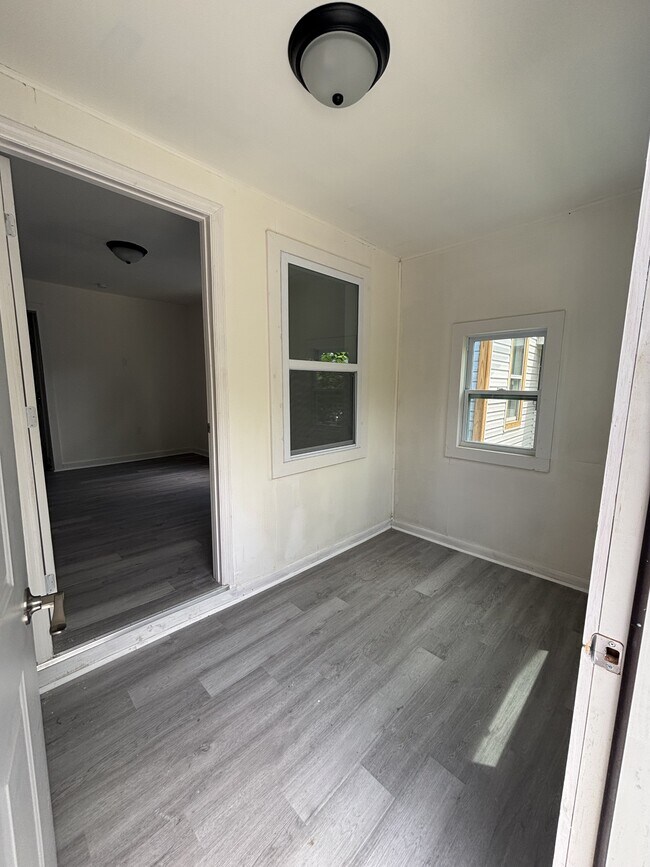 Foto del edificio - 1997 W 20th St